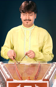 ranjeet pathak with santoor